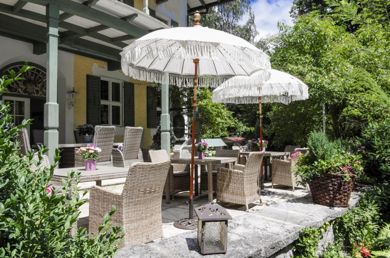 Villa Adolphine Rotta Buitenkant foto